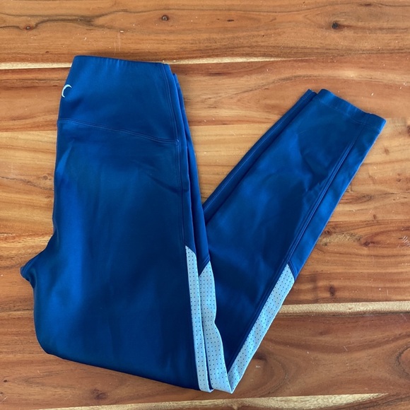 Zyia Activewear Mesh Navy Blue 7/8 Cropped Length Leggings - Picture 2 of 4